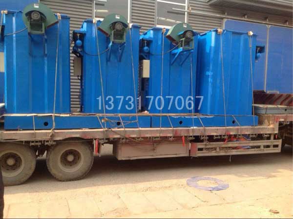 詳細了解脈沖濾筒(芯)式除塵器 詳細了解脈沖濾筒(芯)式除塵器